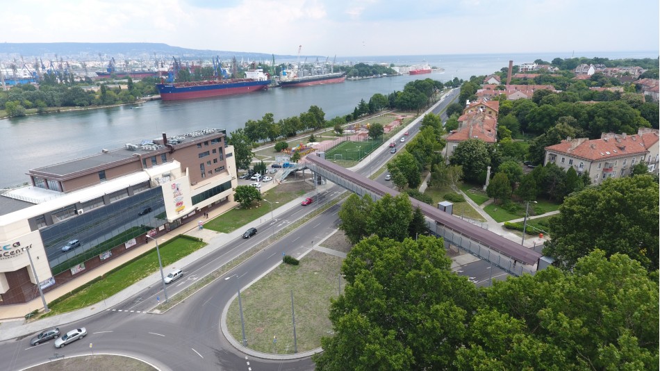 Свързани файлове